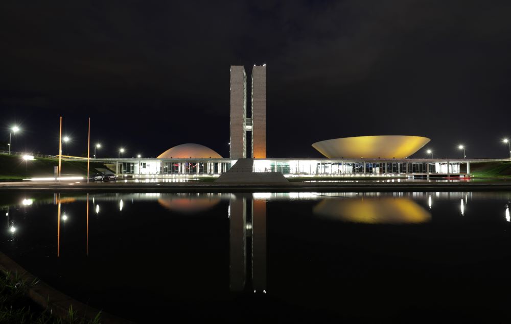 congresso-quer-aprovar-medida-que-abre-porteira-para-gasto-ilimitado-fora-do-arcabouco