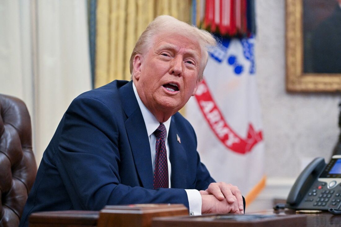 trump-sinaliza-hesitacao-em-vender-misseis-a-ucrania,-antes-de-reuniao-com-zelenski