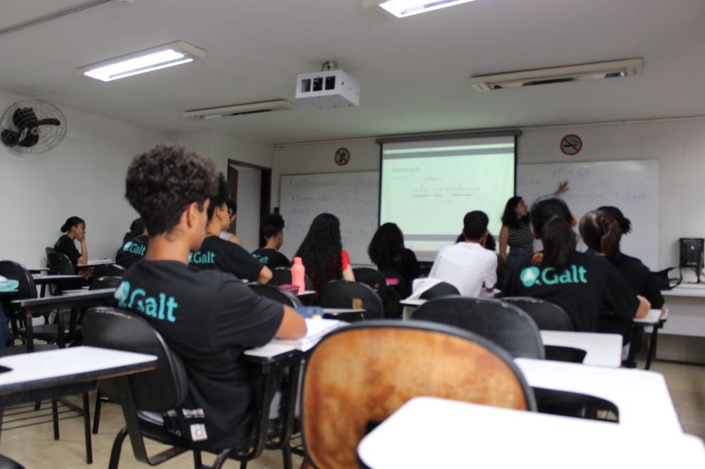 cursinhos-populares-receberao-investimento-de-r$-108-milhoes-em-2026