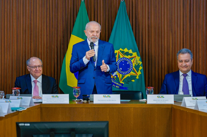 lula-reune-ministros-e-lideres-no-congresso-para-discutir-compensacao-a-mp-dos-impostos