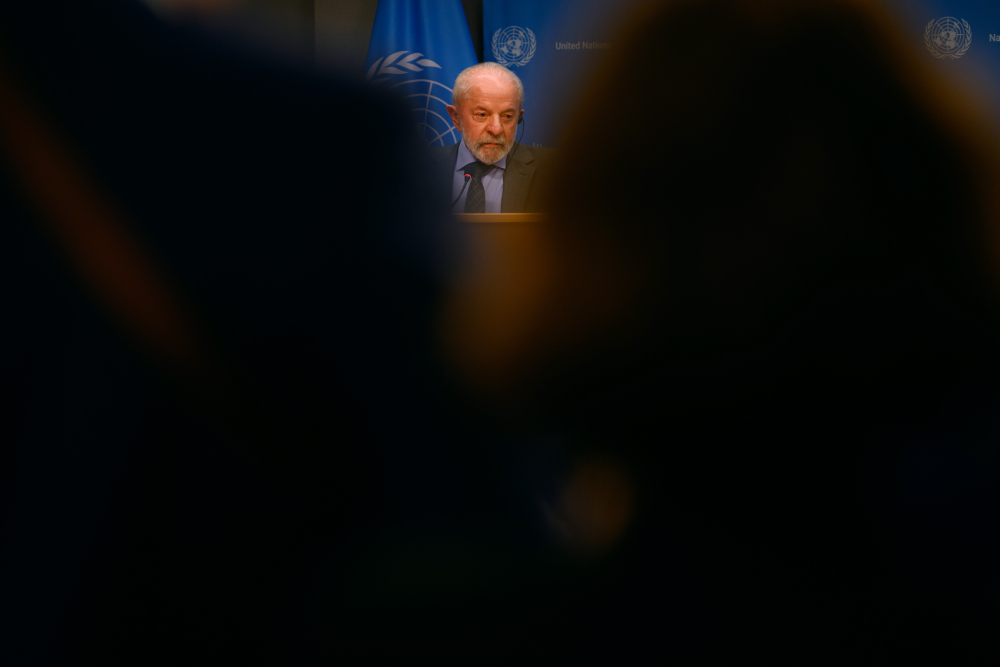 lula-e-recebido-pelo-presidente-da-indonesia-para-assinatura-de-acordos-economicos