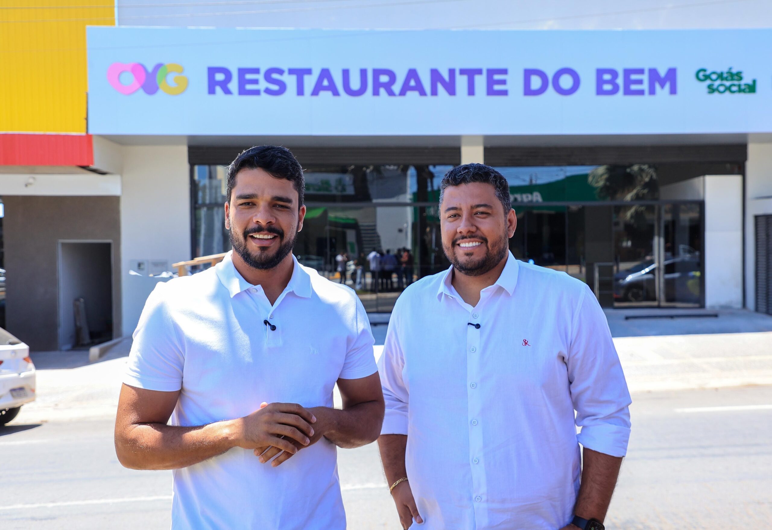marden-e-cristiano-galindo-vistoriam-obra-do-restaurante-do-bem-em-trindade