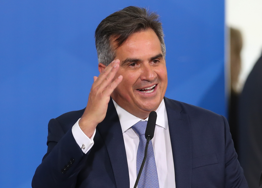 ciro-nogueira-diz-que-hoje-“lula-e-um-aviao-voando-sozinho”-e-favorito-para-2026