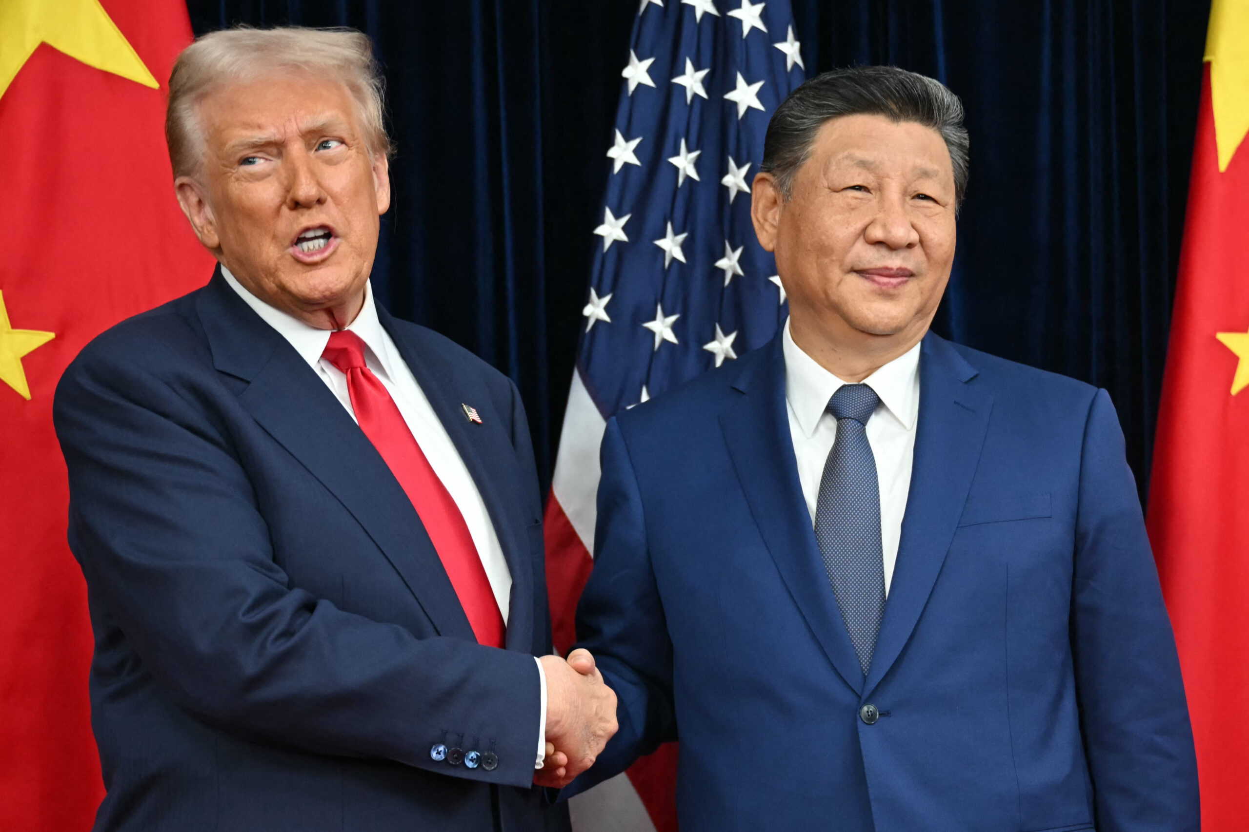trump-e-xi-jinping-se-encontram-na-coreia;-reuniao-deve-durar-mais-de-3-horas