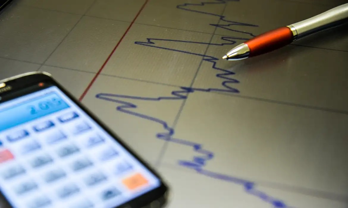 bc:-gasto-com-juros-do-setor-publico-soma-r$-84,732-bilhoes-em-setembro