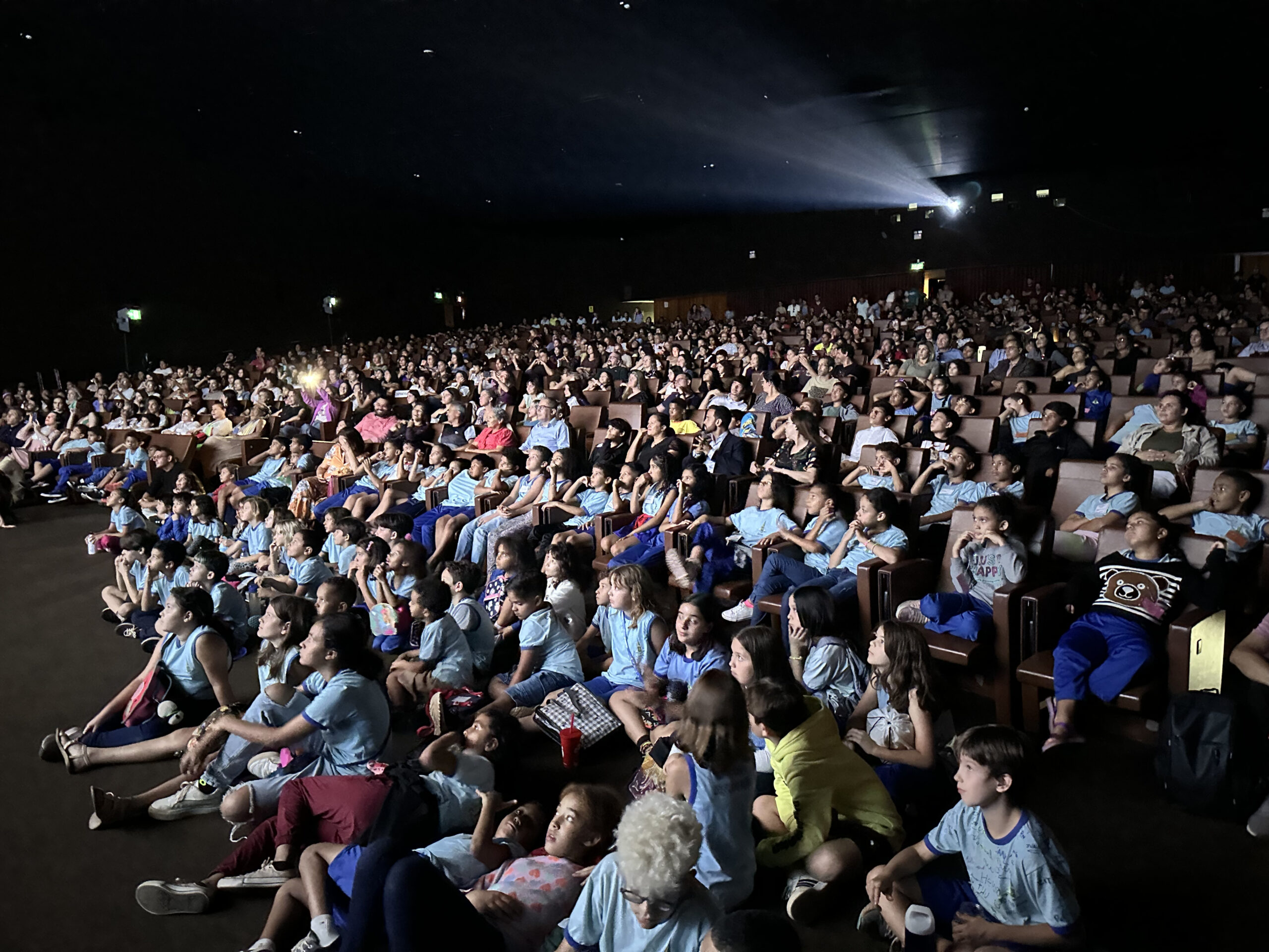 medalhoes-do-cinema,-netflix-e-industria-nacional-se-voltam-contra-centrao