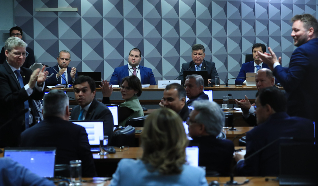 guerra-de-cpis:-comissao-do-inss-‘pisa-em-ovos’-e-vai-dividir-holofotes-com-a-do-crime-organizado