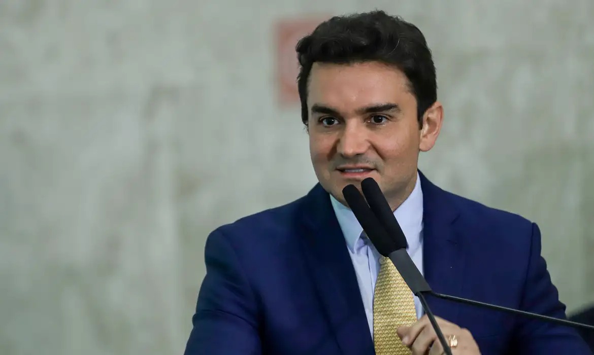 uniao-brasil-adia-reuniao-que-decidira-sobre-expulsao-de-celso-sabino