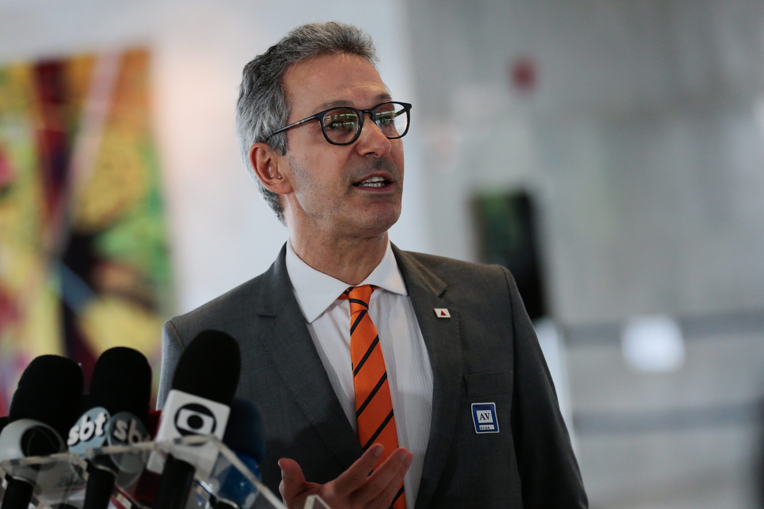 governo-zema-preve-repasse-de-ate-r$-96-bi-em-ativos-a-uniao-para-adesao-ao-propag