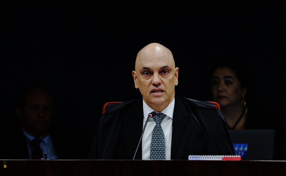 stf-tem-maioria-para-tornar-ex-assessor-de-moraes-reu-sob-acusacao-de-vazamento-de-mensagens