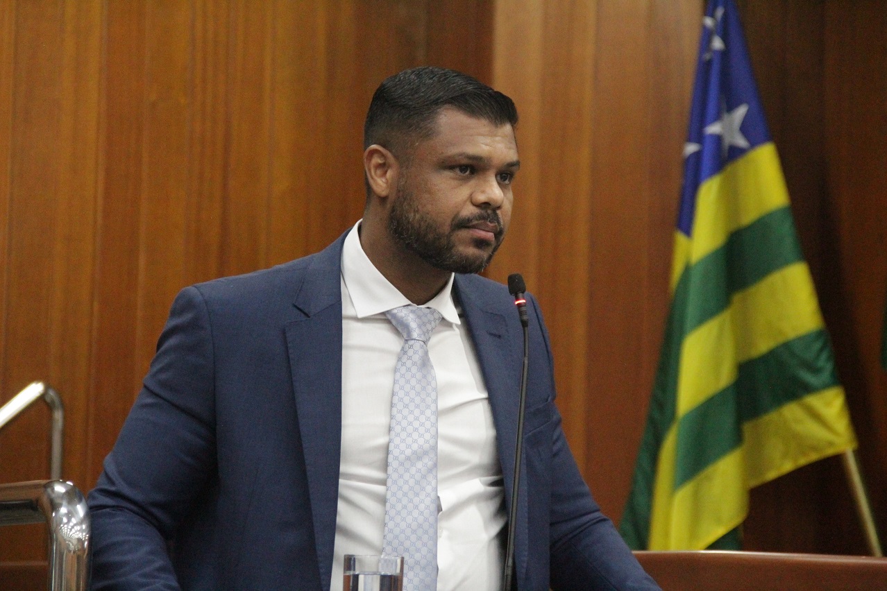 romario-policarpo-consolida-sua-pre-candidatura-a-deputado estadual