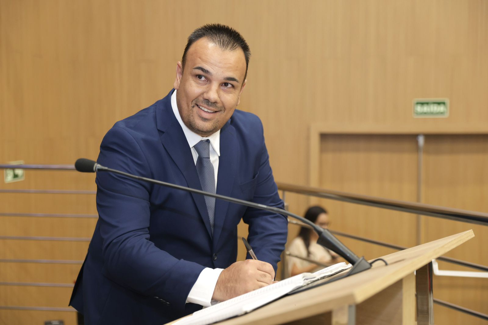 diogo-tufao,-do-psd,-e-empossado-vereador-de-aparecida-de-goiania