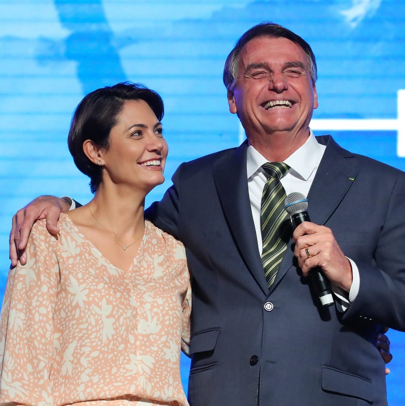 moraes-autoriza-que-michelle-visite-bolsonaro-na-pf-neste-domingo