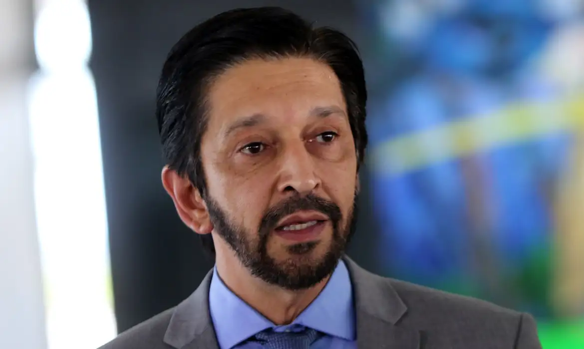 ricardo-nunes-diz-que-bolsonaro-estava-em-situacao-‘muito-dificil-emocionalmente’