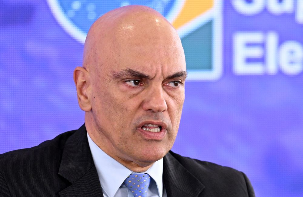 moraes-manda-comunicar-tse-sobre-inelegibilidade-de-bolsonaro