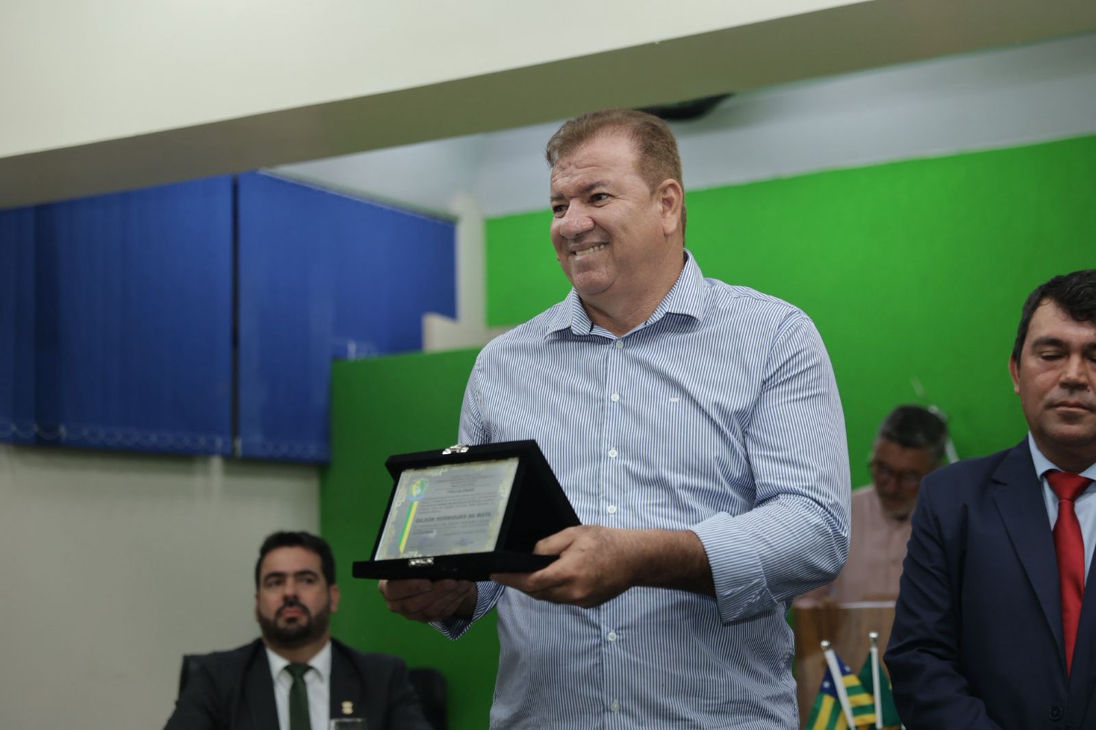 gilsao-meu-povo-recebe-titulo-de-cidadao-honorario-em-aragoiania