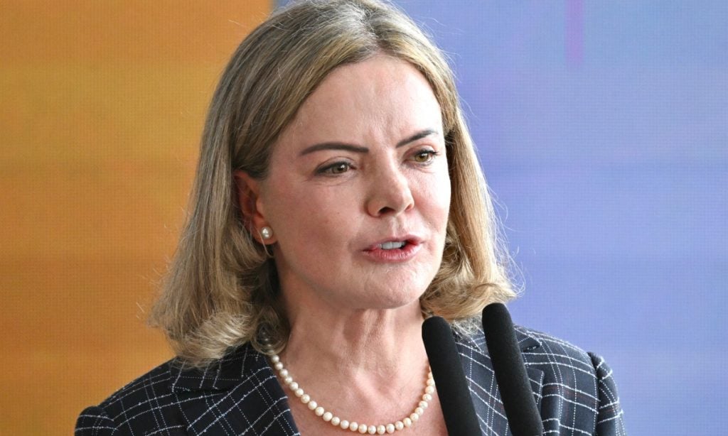 governo-respeita-alcolumbre-e-repele-insinuacoes-de-fisiologismo-com-senado,-diz-gleisi