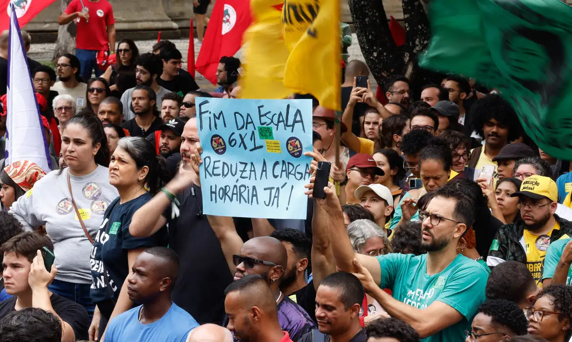 planalto-rejeita-texto-na-camara-que-mantem-escala-6×1