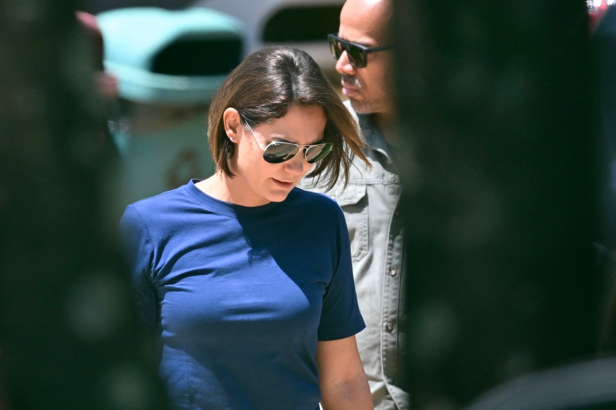 michelle-e-laura-chegam-a-pf-para-visitar-bolsonaro