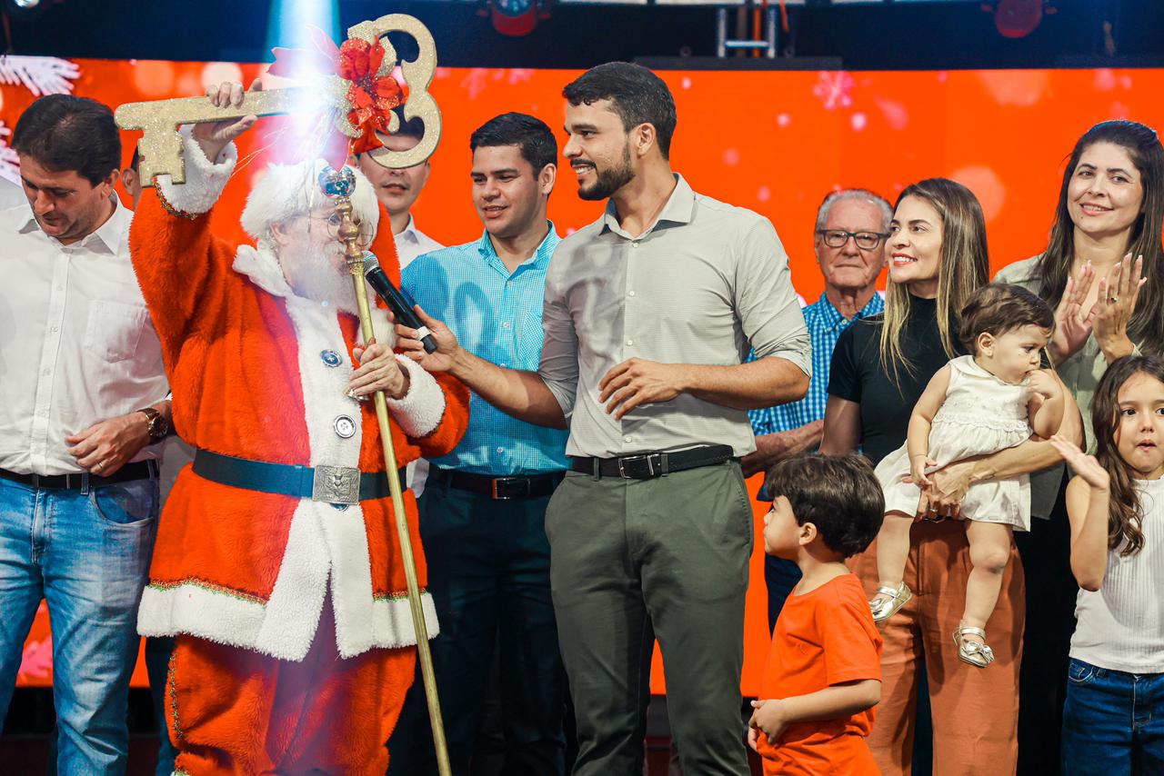 marden-inaugura-vila-natalina-no-carreirodromo-de-trindade