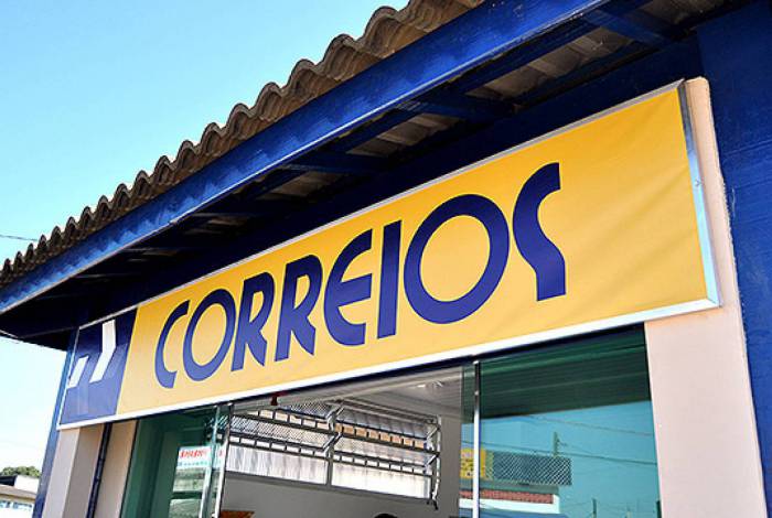 correios-planejam-cortar-ate-15-mil-em-programa-de-demissao-voluntaria