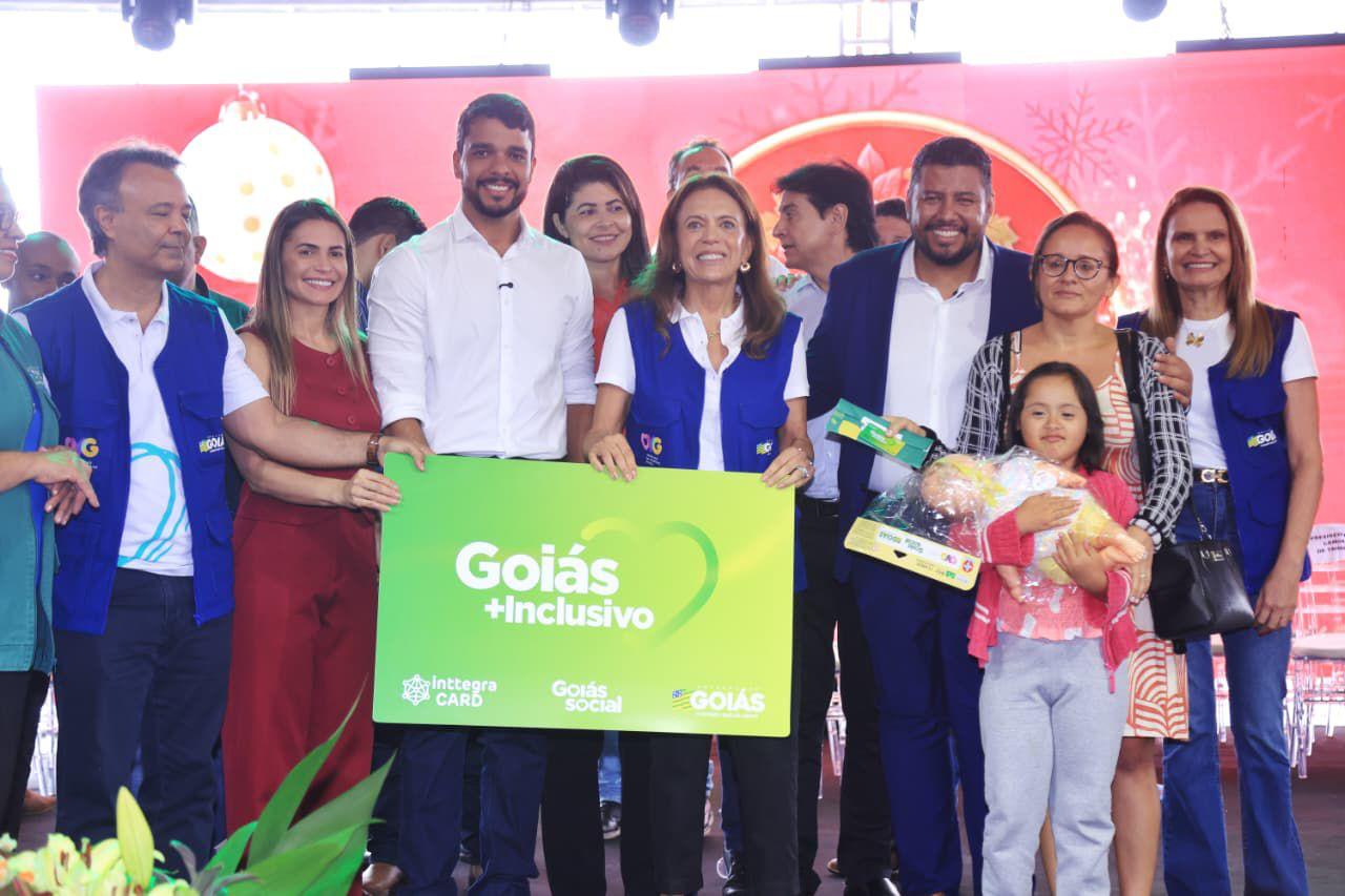 gracinha-caiado-entrega-beneficios-e-lanca-projeto-esportivo-em-trindade