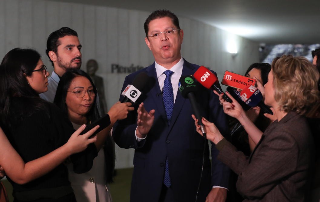 lider-do-pl-chama-moraes-de-psicopata-e-ve-abuso-de-poder-em-anulacao-de-votacao-sobre-zambelli