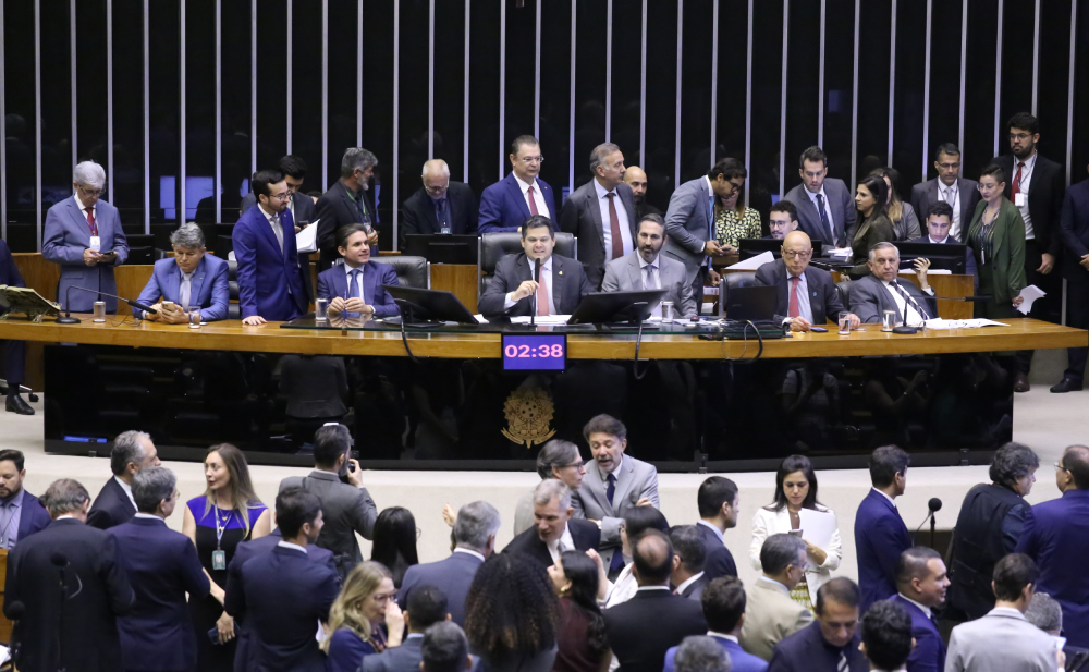 pl-da-dosimetria-beneficia-criminosos-comuns