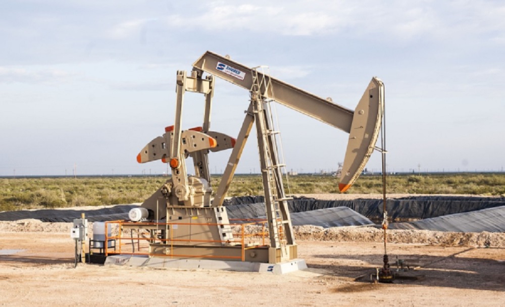 petroleo-recua-por-tensoes-geopoliticas-e-medo-de-um-excesso-de-oferta