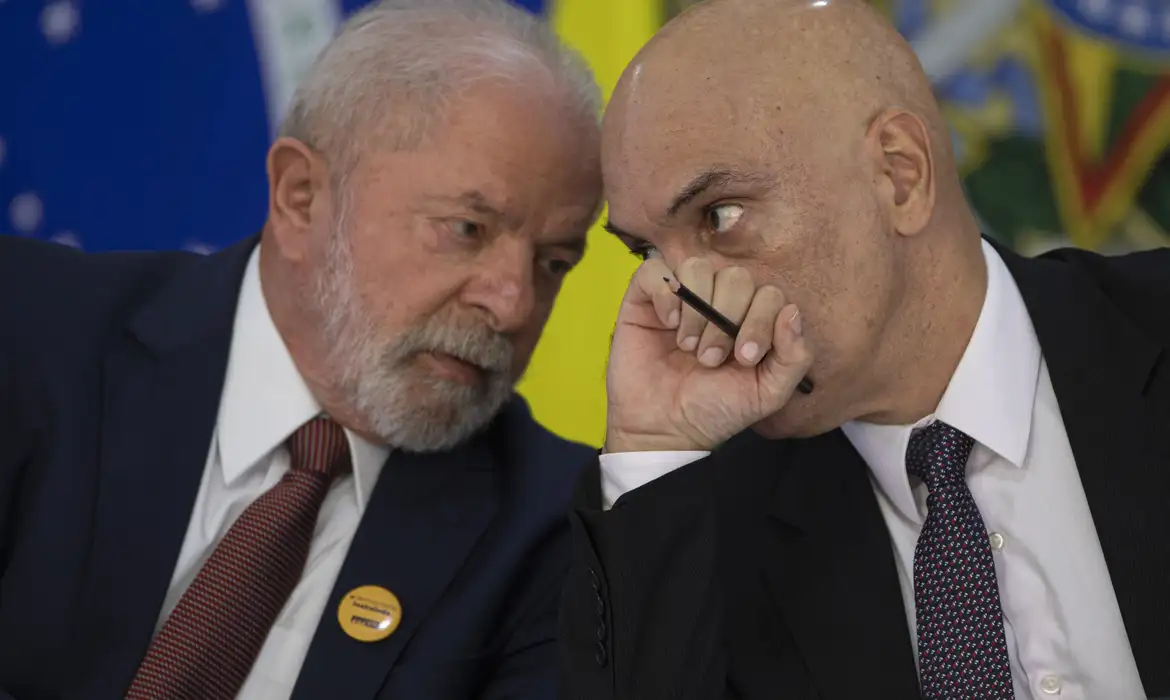 moraes-agradece-a-lula-por-retirada-da-lista-de-sancionados-pela-lei-magnitsky