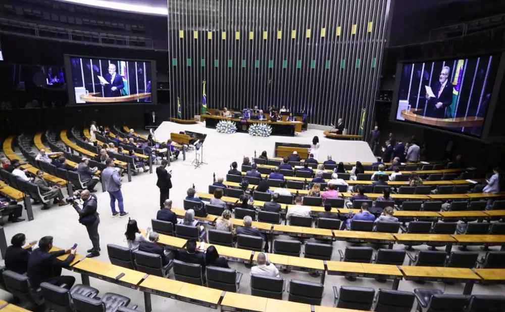 camara-aprova-texto-base-do-projeto-que-reduz-beneficios-tributarios-por-310-votos-a-85