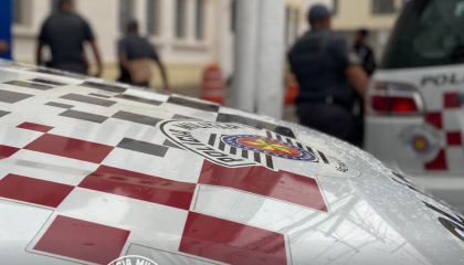 policia-prende-casal-paraguaio-que-transportava-350kg-de-cocaina-escondidos-em-roupas-de-cama