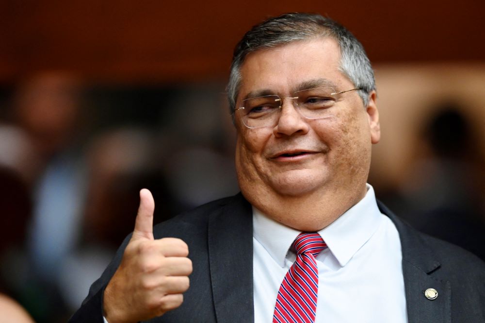dino-suspende-manobra-do-congresso-para-ressuscitar-emendas-canceladas