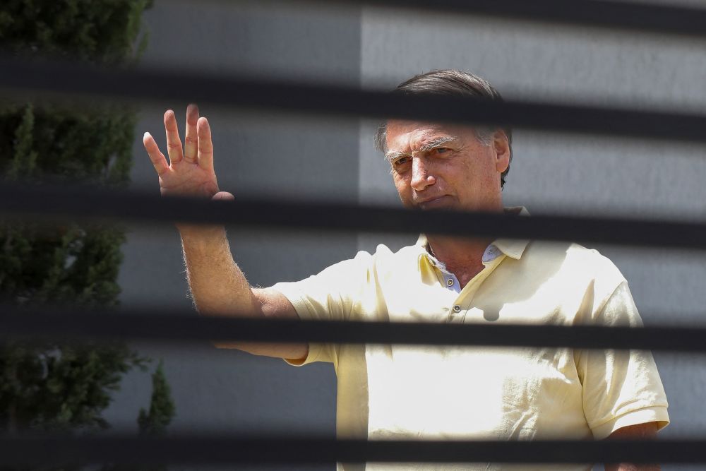 bolsonaro-deve-ser-internado-amanha-para-realizar-cirurgia