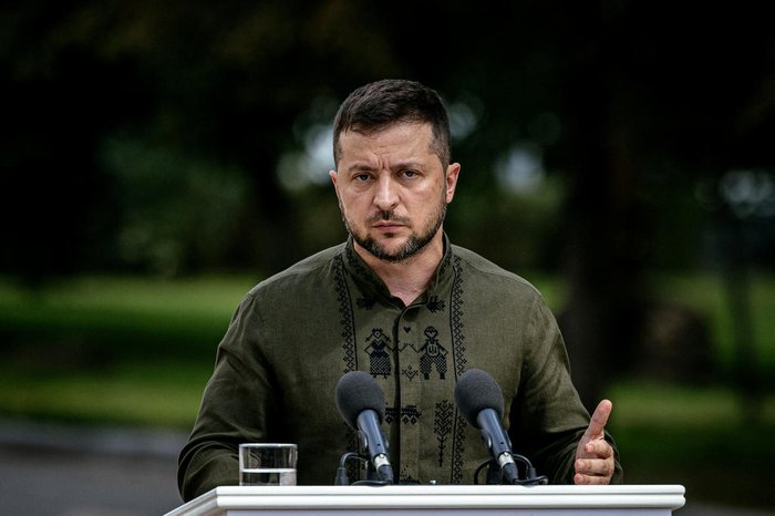 zelensky:-vamos-nos-encontrar-em-janeiro,-nos-eua,-para-finalizar-pontos-para-acordo-de-paz