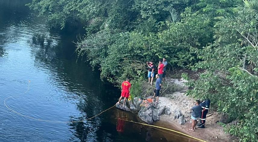 bombeiros-localizam-corpo-de-jovem-de-17-anos-no-rio-preto,-em-colina-do-sul