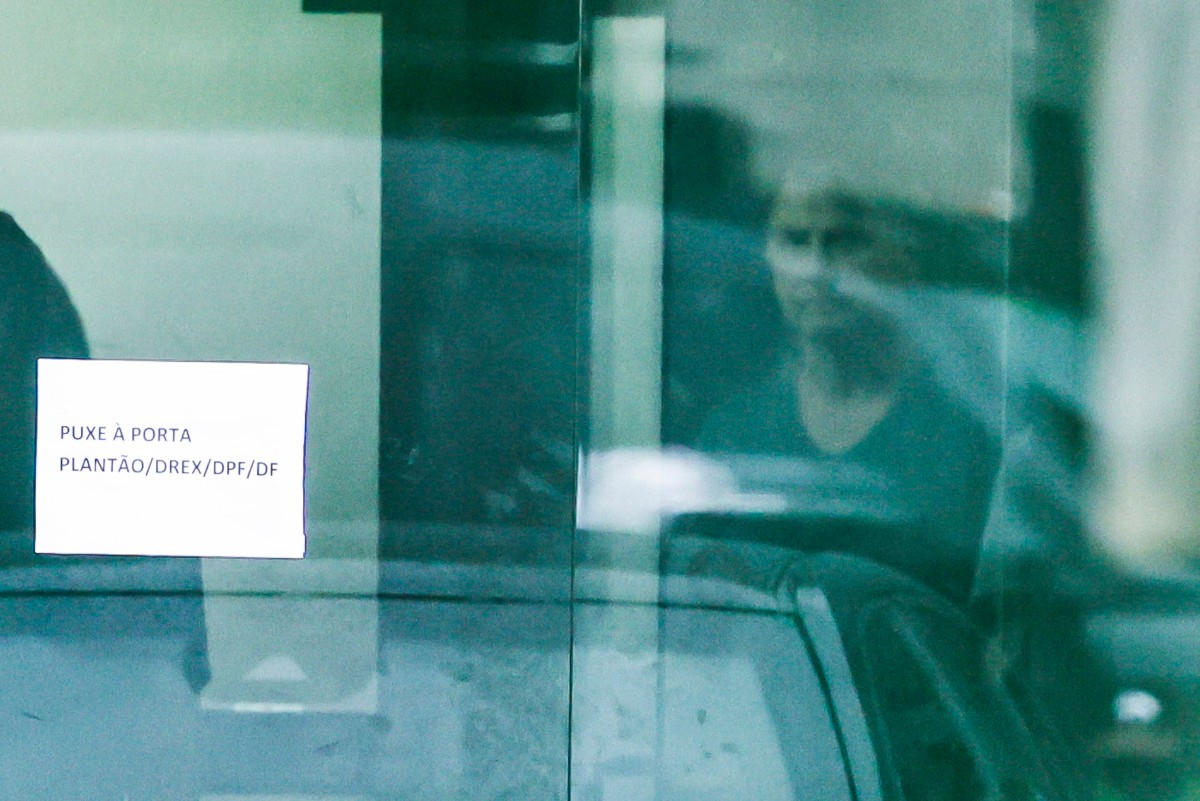 moraes-amplia-acesso-da-familia-e-libera-visitas-continuas-a-bolsonaro-na-pf