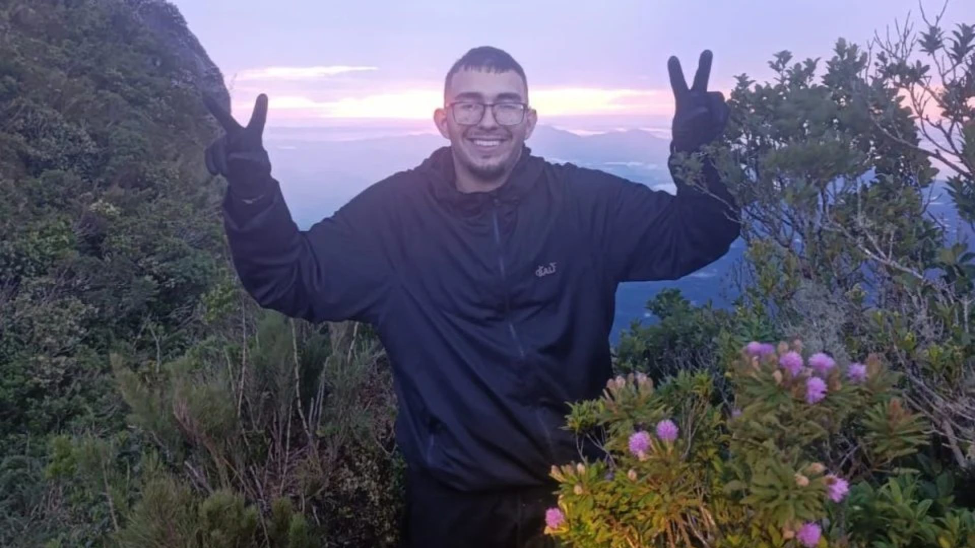 bombeiros-entram-no-4o-dia-de-buscas-por-jovem-em-trilha-no-pico-parana