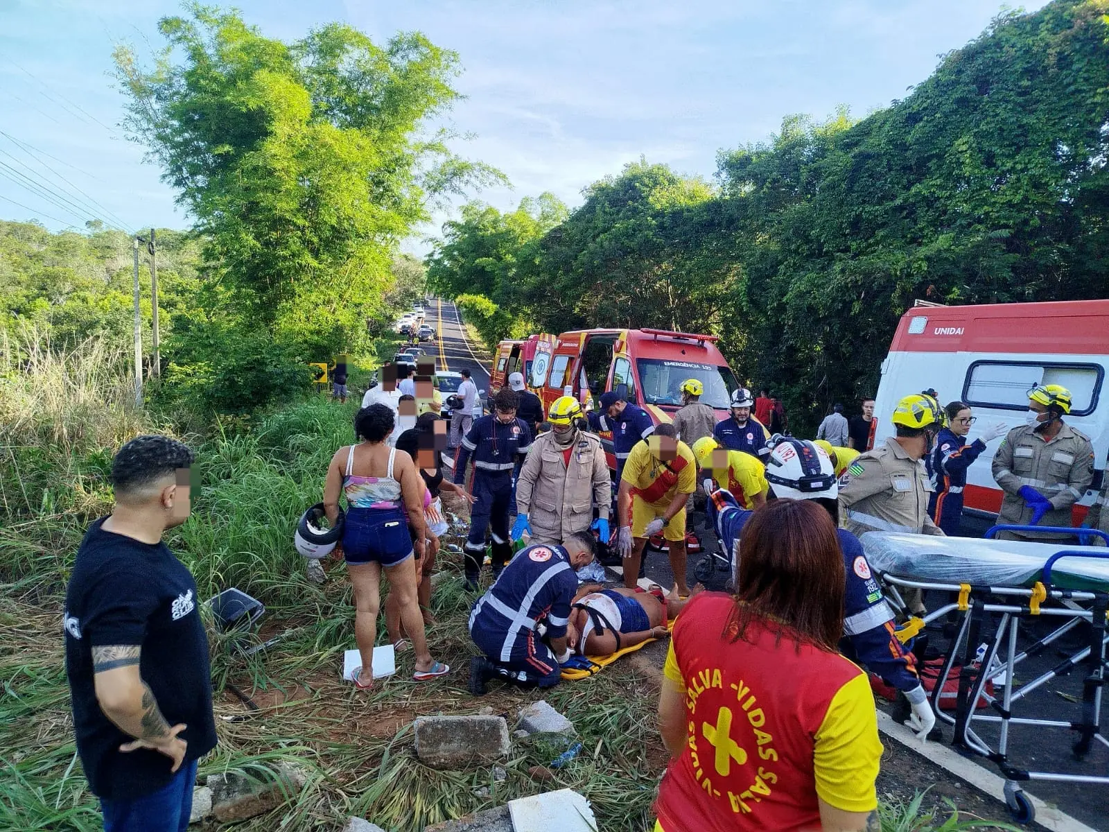 morre-2a-vitima-de-acidente-com-caminhonete-em-rio-quente