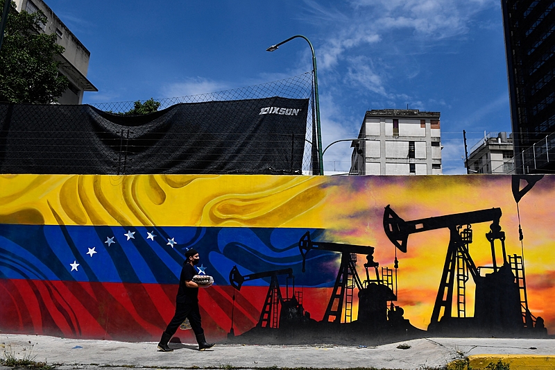 venezuela-negocia-com-eua-‘venda-de-volumes-de-petroleo’