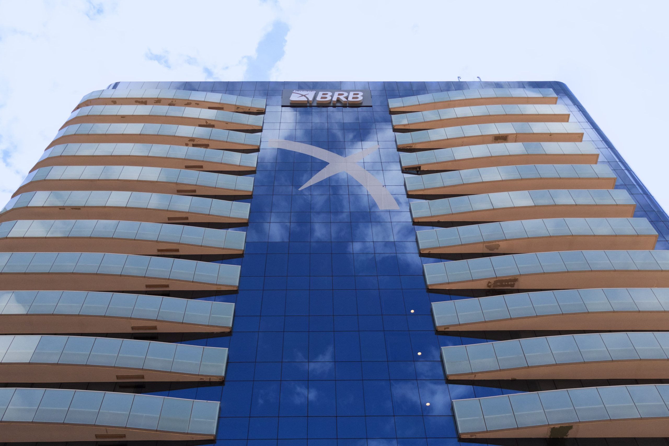 brb-nomeia-executivos-para-areas-estrategicas-e-subsidiarias