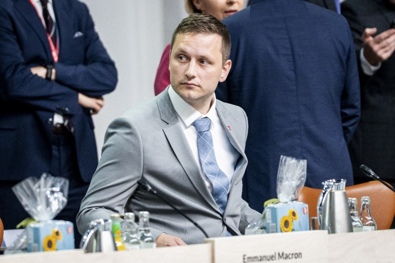 groenlandia-alerta-que-escolheria-seguir-com-a-dinamarca