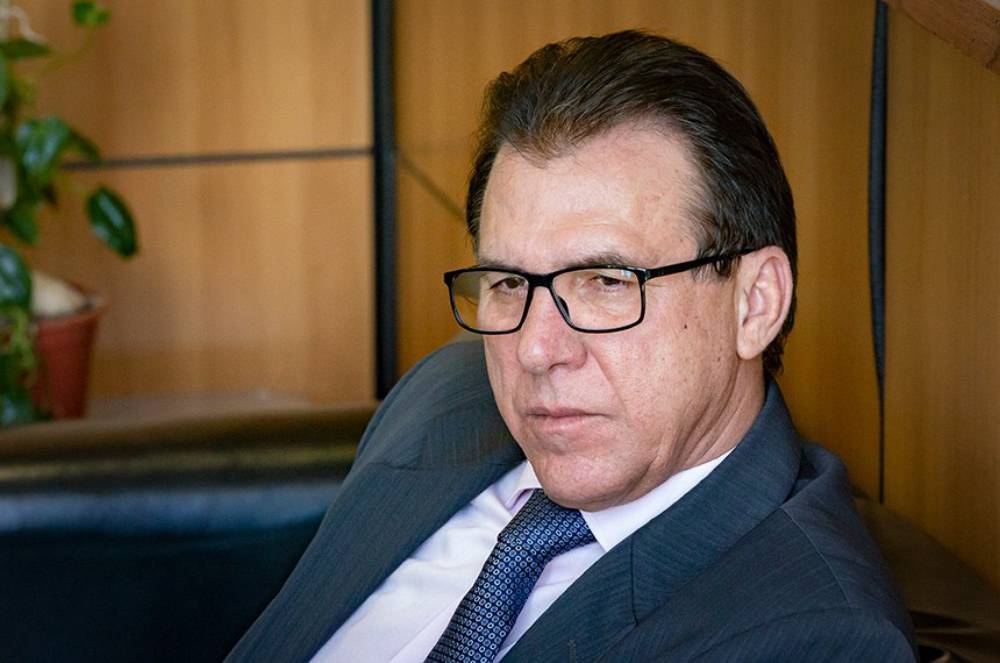 ministro-luiz-marinho-discute-reestruturacao-de-carreira-com-servidores