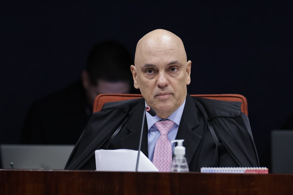 moraes-nega-reuniao-com-ex-presidente-do-brb-na-casa-de-banqueiro