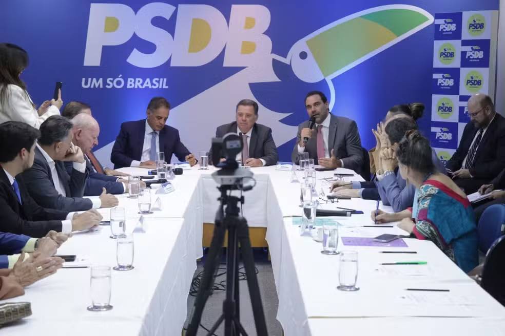 psd-nao-deve-fazer-previas-para-escolha-de-candidato-que-disputara-planalto,-diz-ratinho-jr.