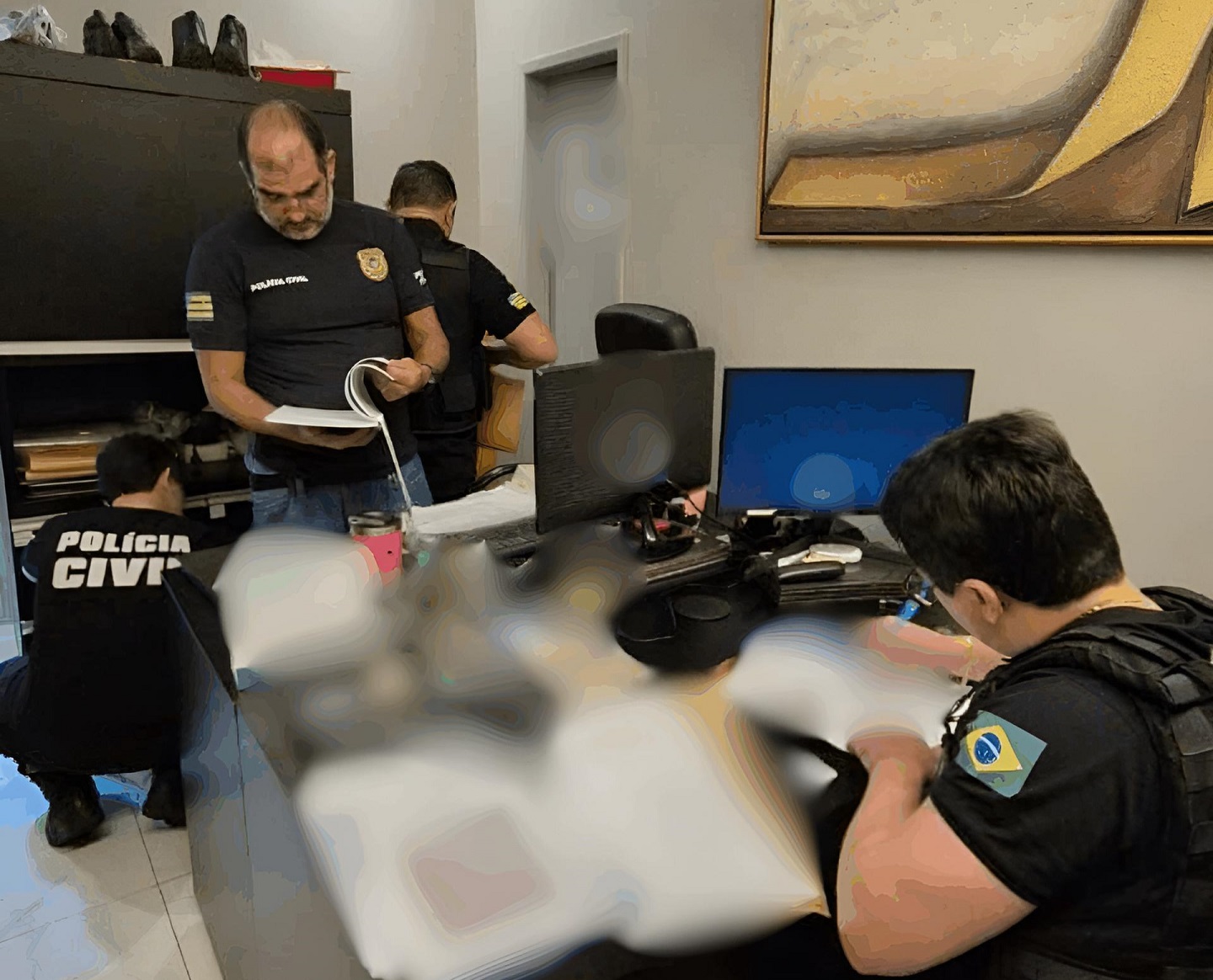 policia-faz-buscas-contra-falsos-fiscais-da-prefeitura-de-goiania