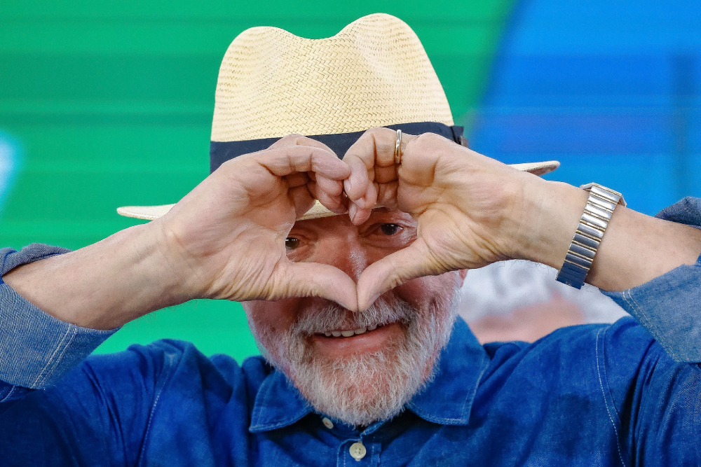 em-vez-de-‘reconstrucao’-do-pais,-lula-deve-usar-discurso-antissistema-em-2026