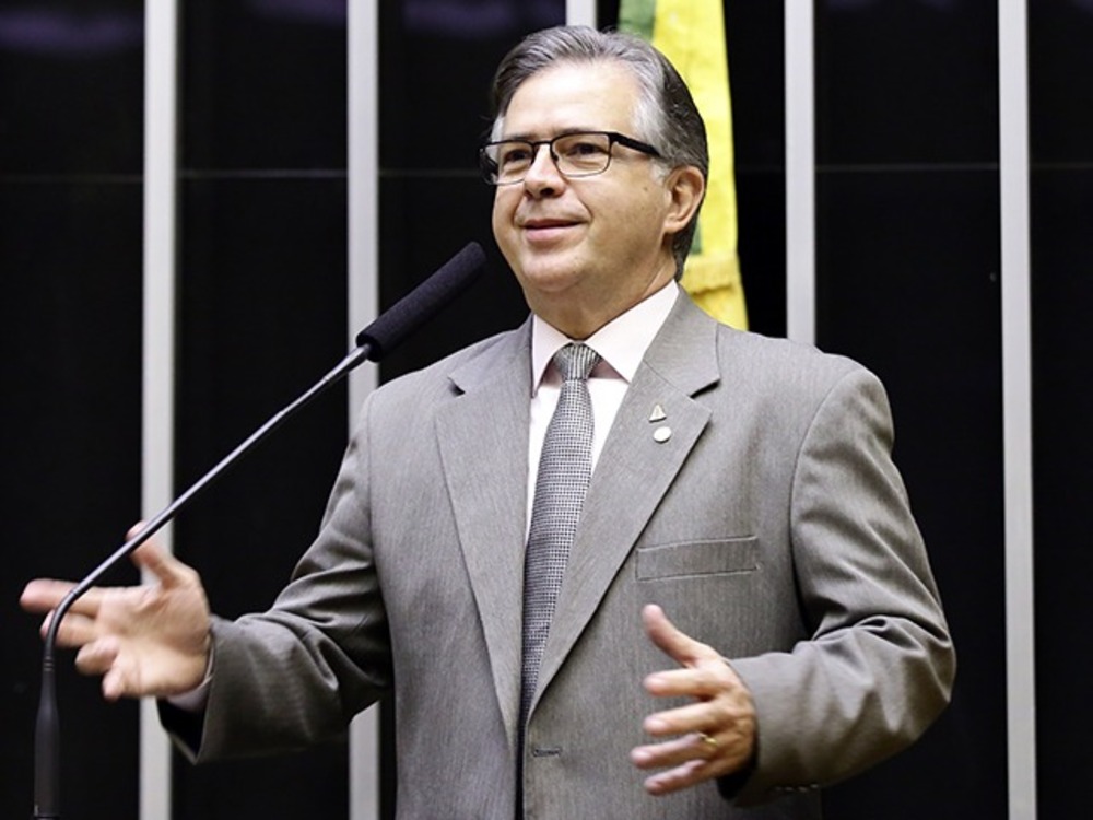 joaquim-passarinho-e-eleito-presidente-da-comissao-de-minas-e-energia