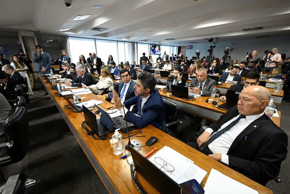 cpmi-do-inss-avalia-conducao-coercitiva-de-daniel-vorcaro,-dono-do-banco-master