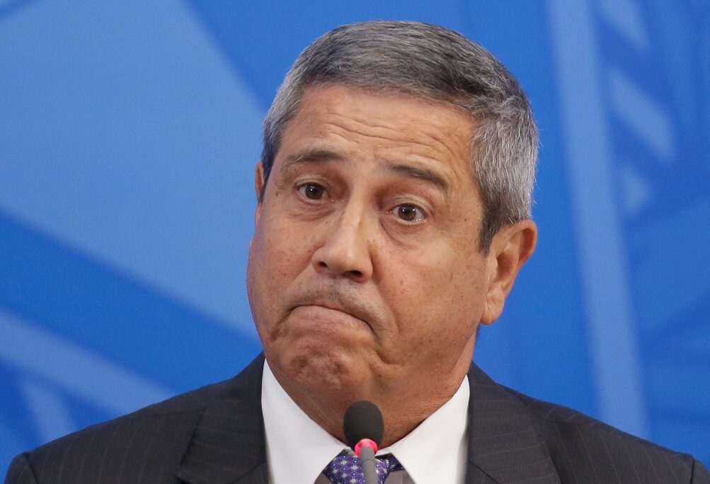 general-braga-netto-pede-para-instalar-tv-a-cabo-para-acompanhar-noticias-na-prisao